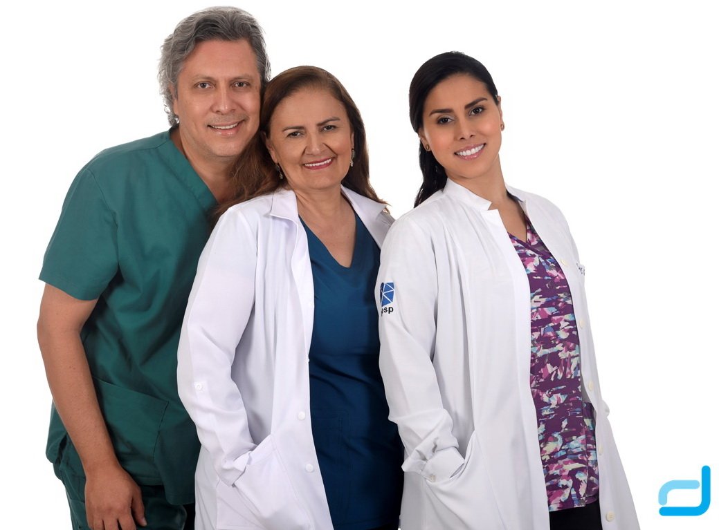 Equipo de odontologos y Especialistas en Dentalnet